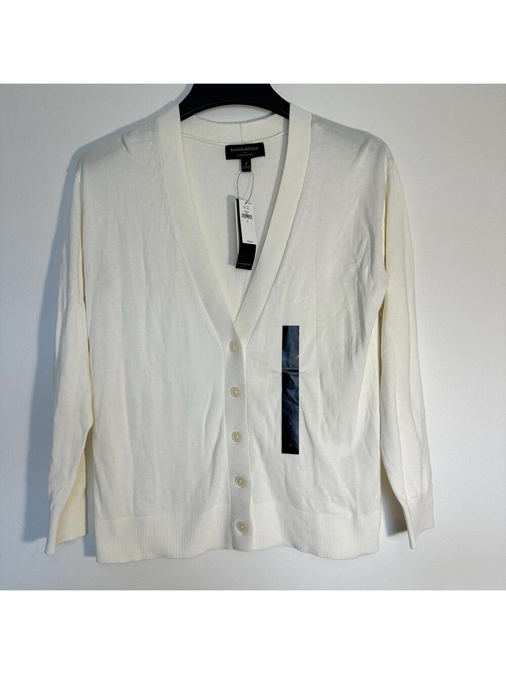 NWT Banana Republic Cardigan Sz Small Cream White v-neck button Forever Sweater